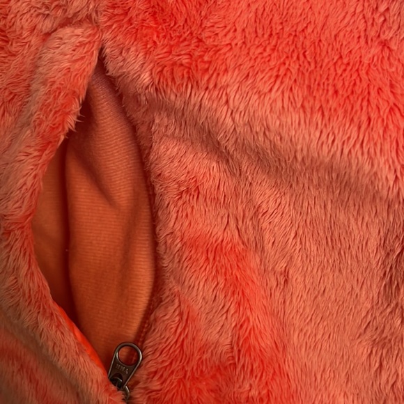 The North Face Osito Full Zip Jacket Medium - Picture 6 of 12